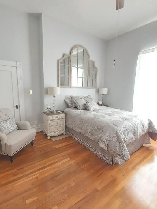 Queens Chamber W King Heavenly Bed At Nottingham Place In Wise Exteriér fotografie
